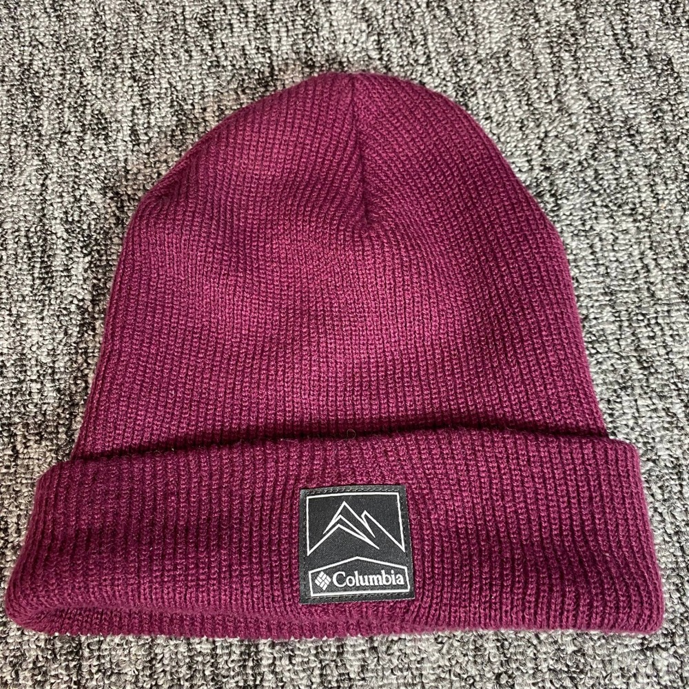 Columbia Beanie Hat Unisex One Size Maroon Ribbed Knit Mountain Logo Winter Warm